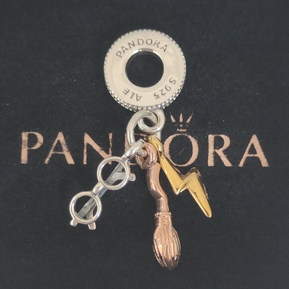 Pandora Harry Potter Glasses Nimbus 2000 & Lightning Bolt Dangle Charm with box